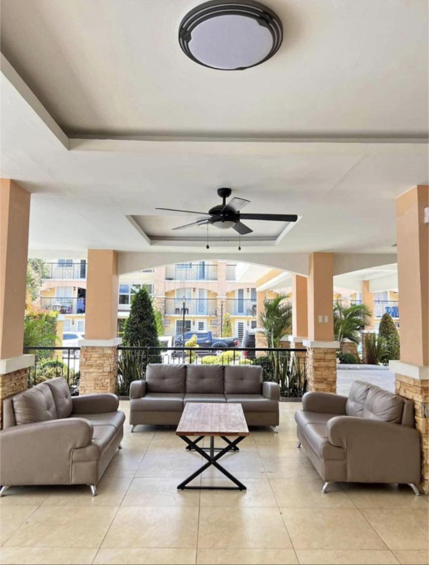 Reicondotel Arezzo Davao ภายนอก รูปภาพ